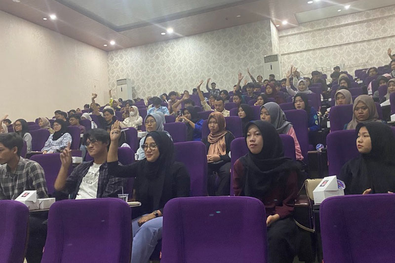 Siapkan Lulusan Masuk Dunia Kerja, UPT PKK Unila Hadirkan Pemateri dari PT. Jasa Raharja dan BI Cabang Lampung 02