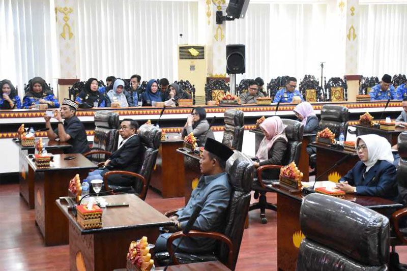 Paripurna DPRD, Walikota Metro Paparkan Rencana Pembangunan 02