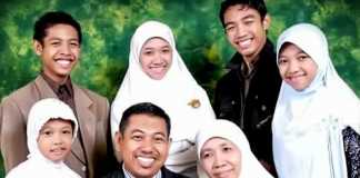 Profil Keluarga Kita “Banyak Anak Banyak Rezeki”