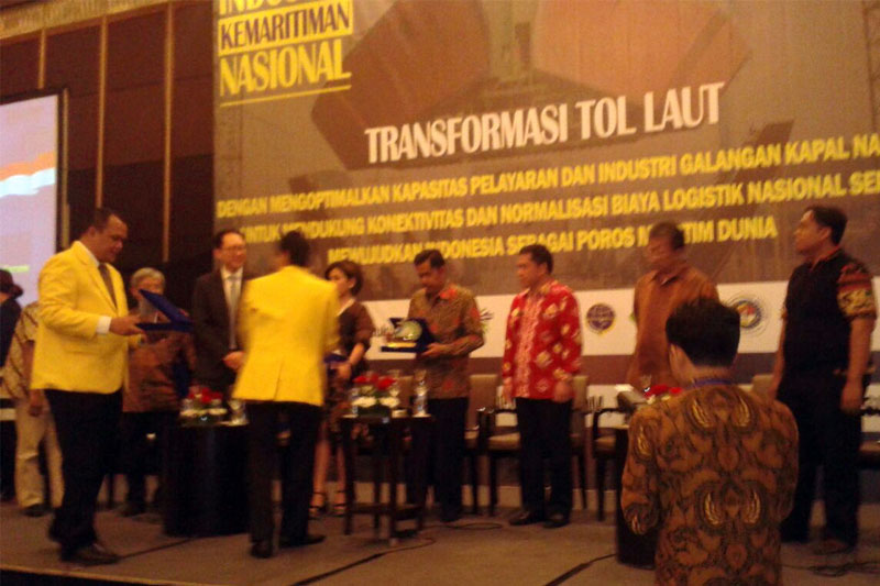 Direktur Operasi Laut Bakamla RI Hadiri Talk Show Konsolidasi Industri Kemaritiman Nasional Direktur Operasi Laut Bakamla RI Hadiri Talk Show Konsolidasi Industri Kemaritiman Nasional