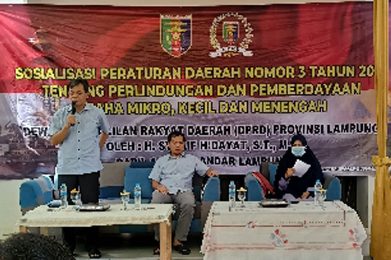 Anggota DPRD Lampung, Syarif Hidayat Sosialisaikan Perda Nomor 3 Tahun 2016 Anggota DPRD Lampung, Syarif Hidayat Sosialisaikan Perda Nomor 3 Tahun 2016