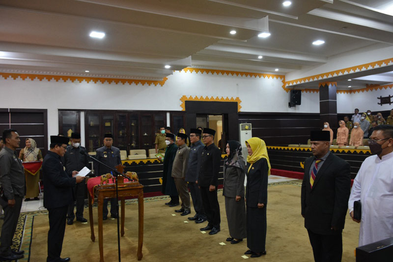 Lantik 6 Pejabat Tinggi Pratama, Walikota Wahdi Tekankan Kualitas Perbaikan Infrastruktur Harus Memuaskan Masyarakat 01 Lantik 6 Pejabat Tinggi Pratama, Walikota Wahdi Tekankan Kualitas Perbaikan Infrastruktur Harus Memuaskan Masyarakat 01