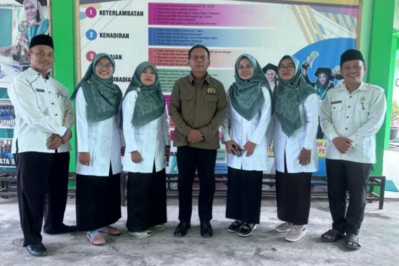 Serap Aspirasi di MA Ma’Arif Seputih Raman, Mingrum Gumay Cari Sumbatan Peningkatan Mutu Pendidikan Serap Aspirasi di MA Ma’Arif Seputih Raman, Mingrum Gumay Cari Sumbatan Peningkatan Mutu Pendidikan