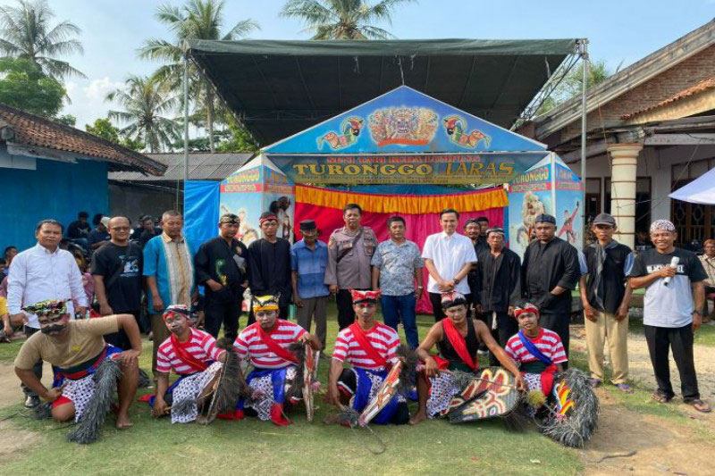 Turun Dapil, Veri Agusli Ikut Meriahkan Peringatan HUT Kampung Cempaka Dalem Ke-14 Turun Dapil, Veri Agusli Ikut Meriahkan Peringatan HUT Kampung Cempaka Dalem Ke-14
