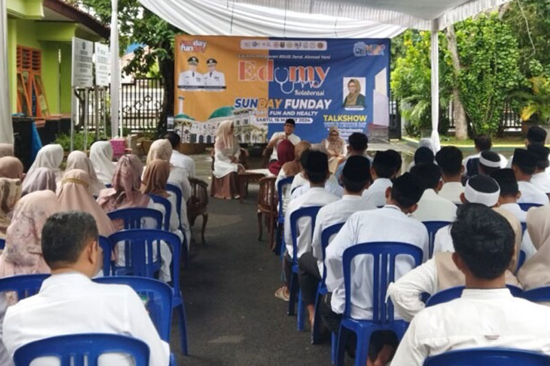Hari Pendengaran Sedunia, Walikota Wahdi Jadi Narasumber dalam Edukasi Mingguan (Edumy) RSUD Jend. Ahmad Yani 01 Hari Pendengaran Sedunia, Walikota Wahdi Jadi Narasumber dalam Edukasi Mingguan (Edumy) RSUD Jend. Ahmad Yani 01