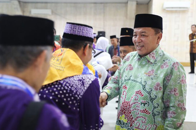 Gubernur Arinal Lepas Keberangkatan JCH Kloter Pertama Provinsi Lampung 2024 Gubernur Arinal Lepas Keberangkatan JCH Kloter Pertama Provinsi Lampung 2024
