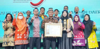 Metro Sabet Penghargaan Terbaik TPAKD Award 2025 untuk Wilayah Sumatra 01